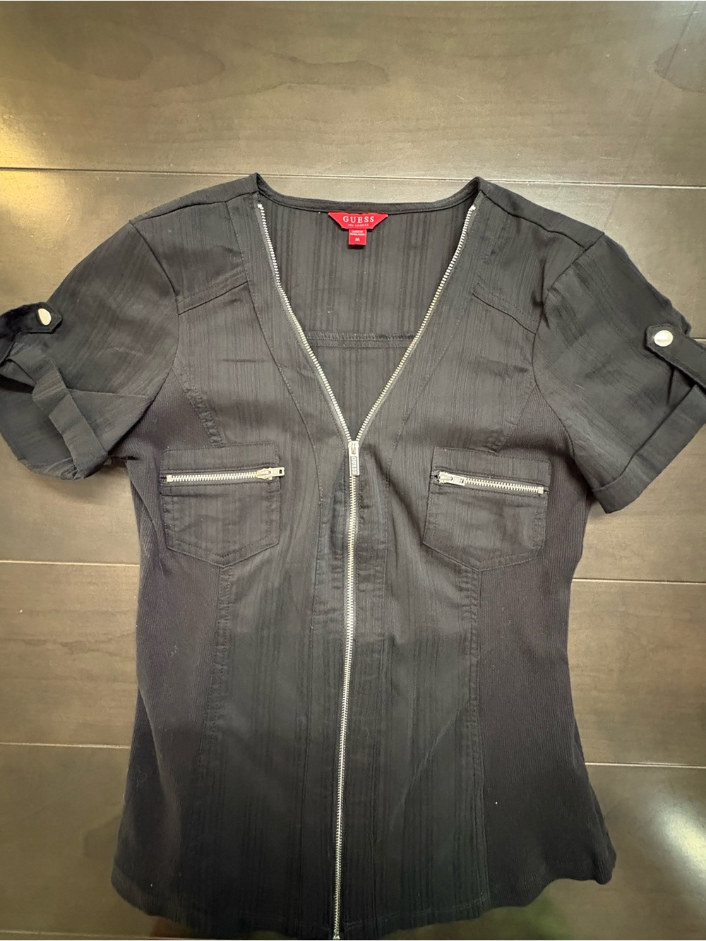 GUESS Black Short Sleeve Zip-Front Button Tab Shirt